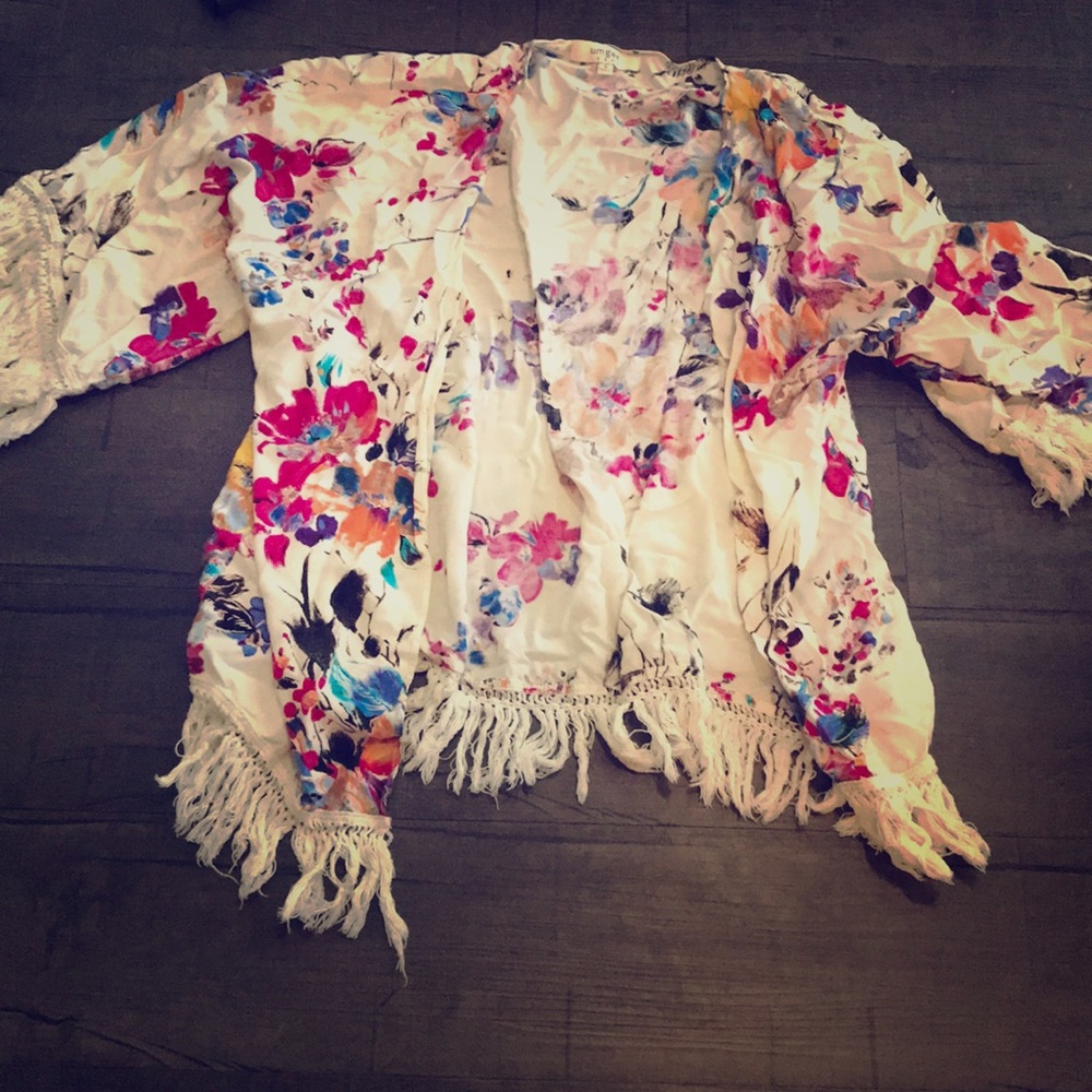 Fun flirty shawl